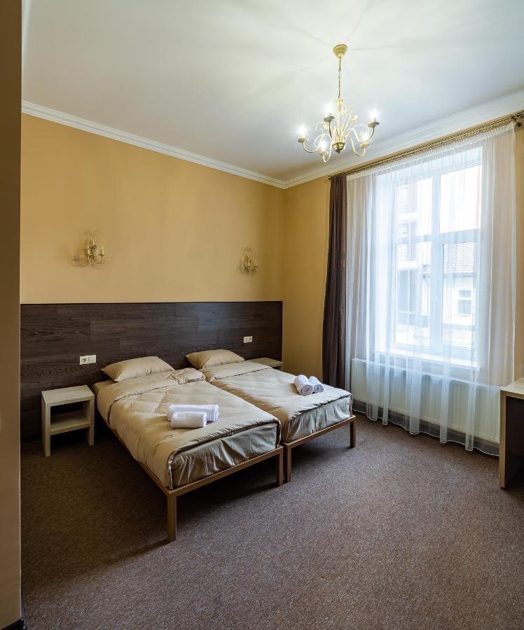Legrand Hotel Stryi Bagian luar foto